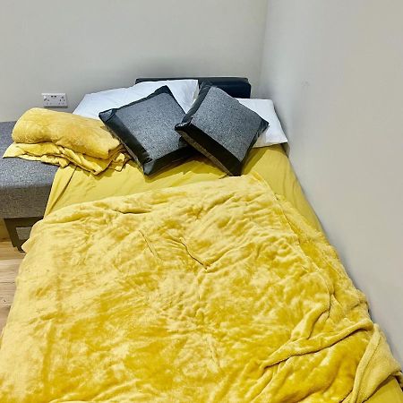 Lovely 1 Bedroom Apartment With On Street Parking London Exteriör bild